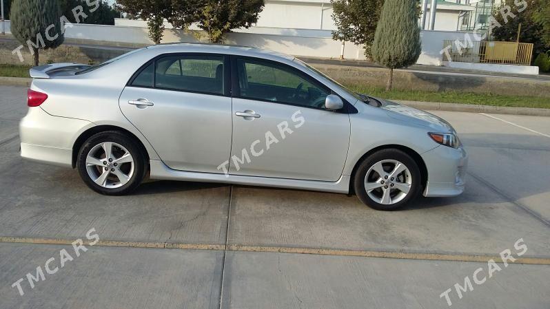 Toyota Corolla 2013 - 160 000 TMT - Podwoýski köç. (Bitarap Türkmenistan şaýoly) - img 2