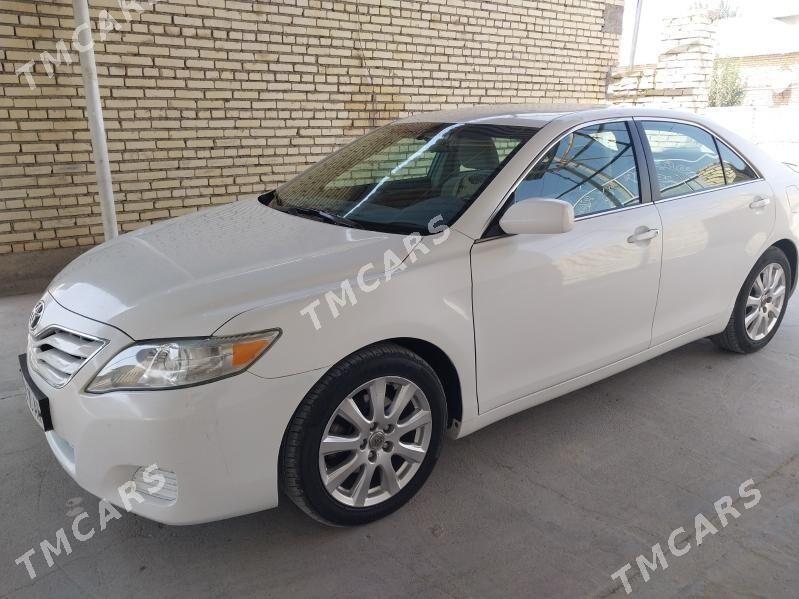 Toyota Camry 2010 - 180 000 TMT - Кака - img 4