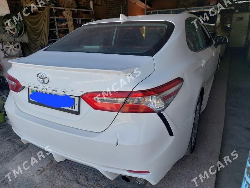 Toyota Camry 2019 - 250 000 TMT - Мары - img 2