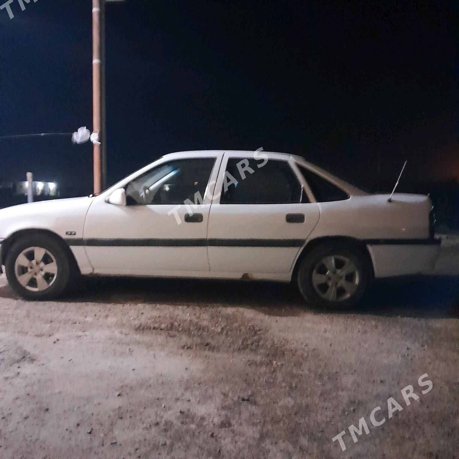 Opel Vectra 1990 - 18 000 TMT - Murgap - img 3