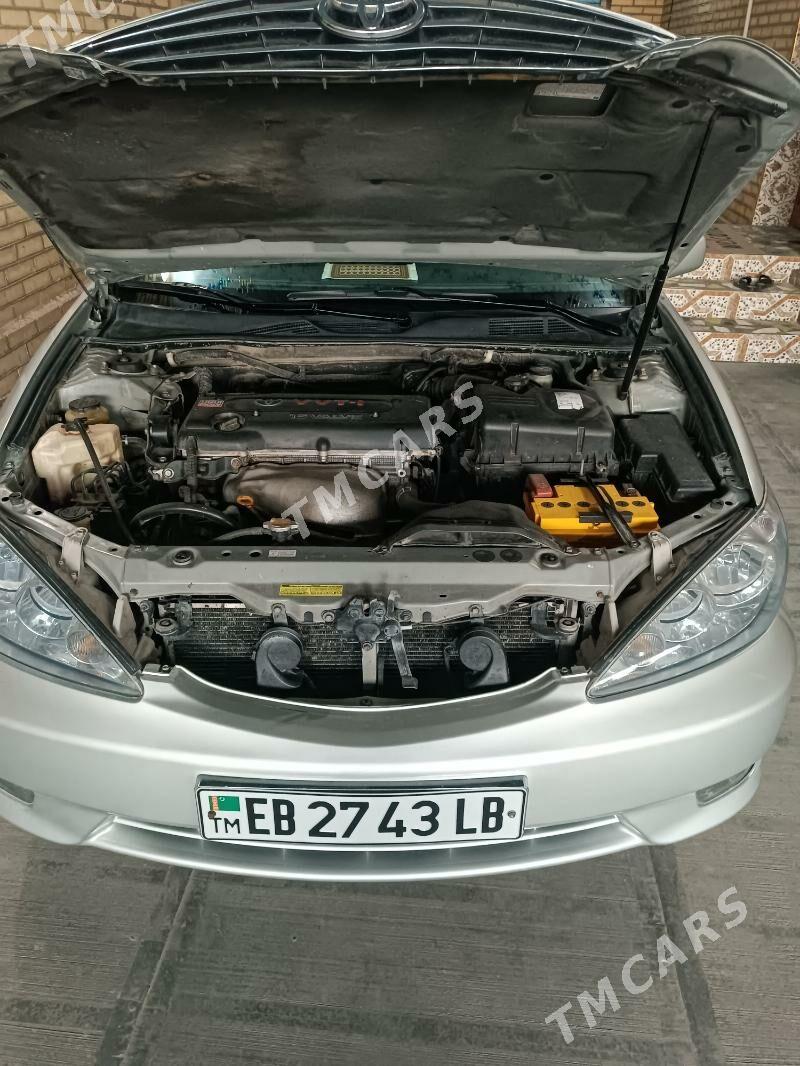 Toyota Camry 2006 - 150 000 TMT - Дянев - img 3