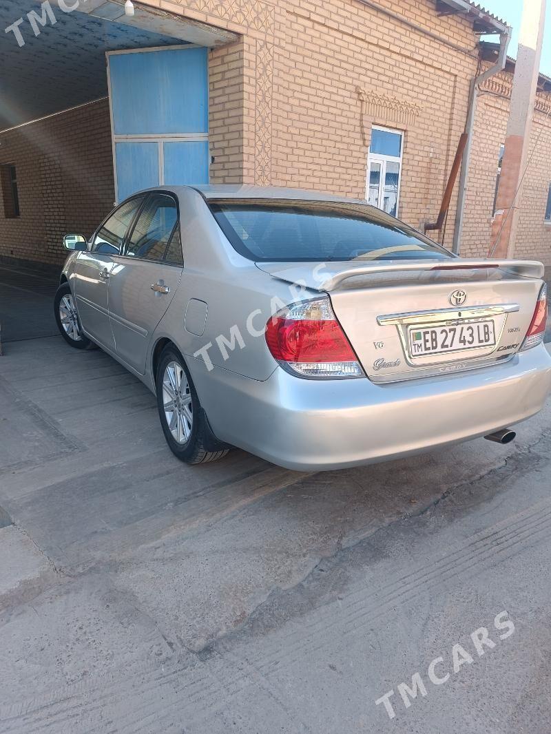 Toyota Camry 2006 - 150 000 TMT - Дянев - img 4