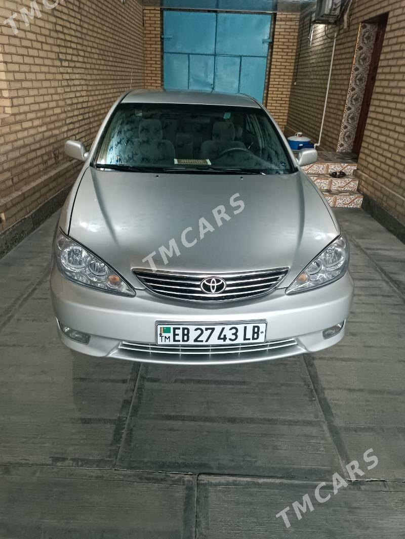 Toyota Camry 2006 - 150 000 TMT - Дянев - img 2