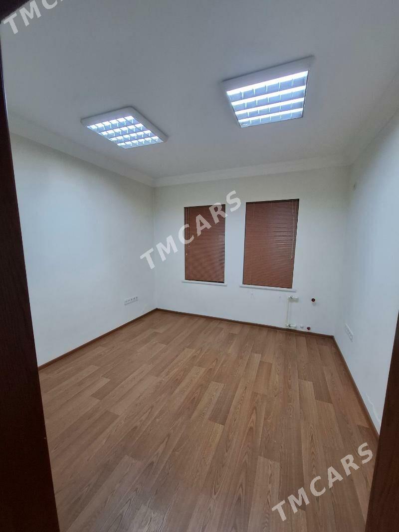 Arenda 30 mkr ofis astrowskiy - 30 мкр - img 3