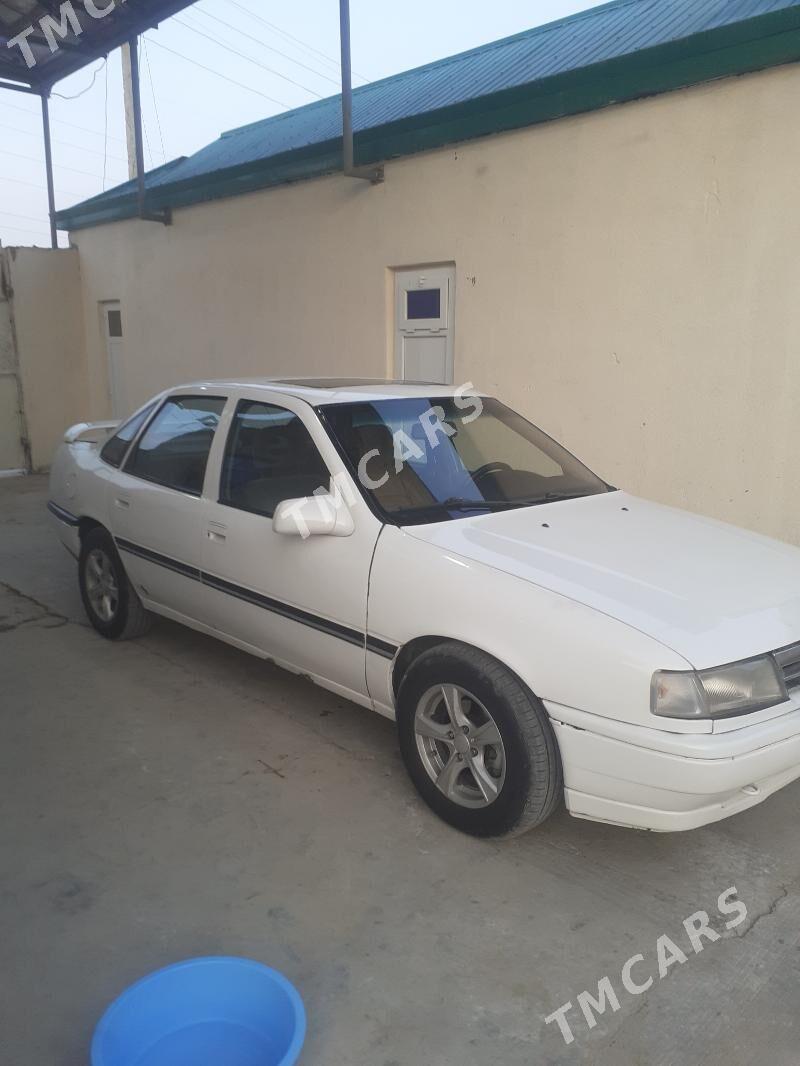 Opel Vectra 1990 - 35 000 TMT - Çoganly - img 5