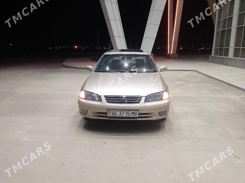 Toyota Camry 2001 - 140 000 TMT - Мары - img 3