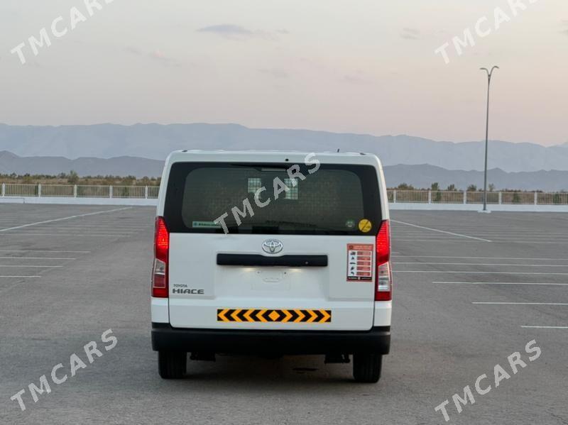 Toyota Hiace 2020 - 515 000 TMT - Aşgabat - img 7