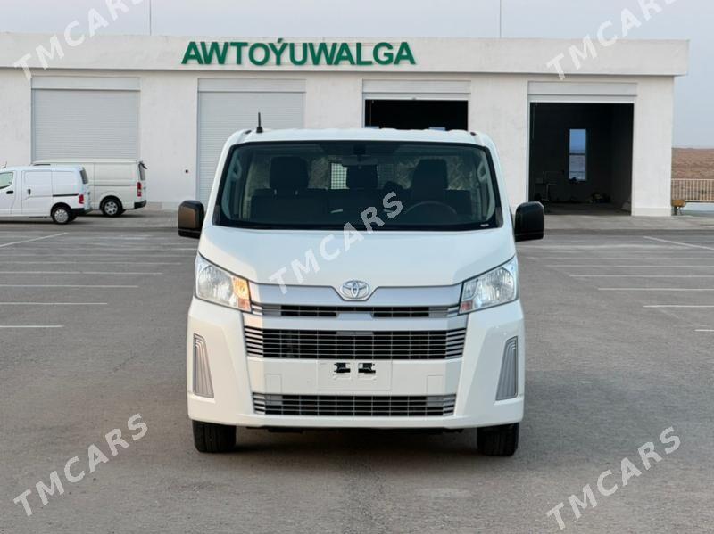 Toyota Hiace 2020 - 515 000 TMT - Ашхабад - img 4