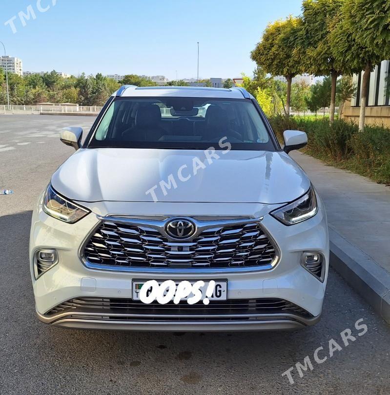 Toyota Highlander 2022 - 790 000 TMT - Ашхабад - img 3