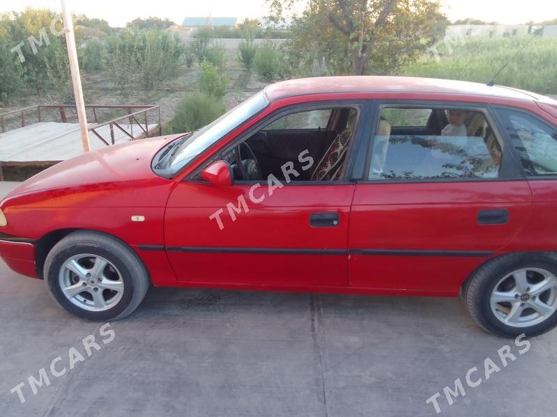 Opel Astra 1996 - 40 000 TMT - Дашогуз - img 2