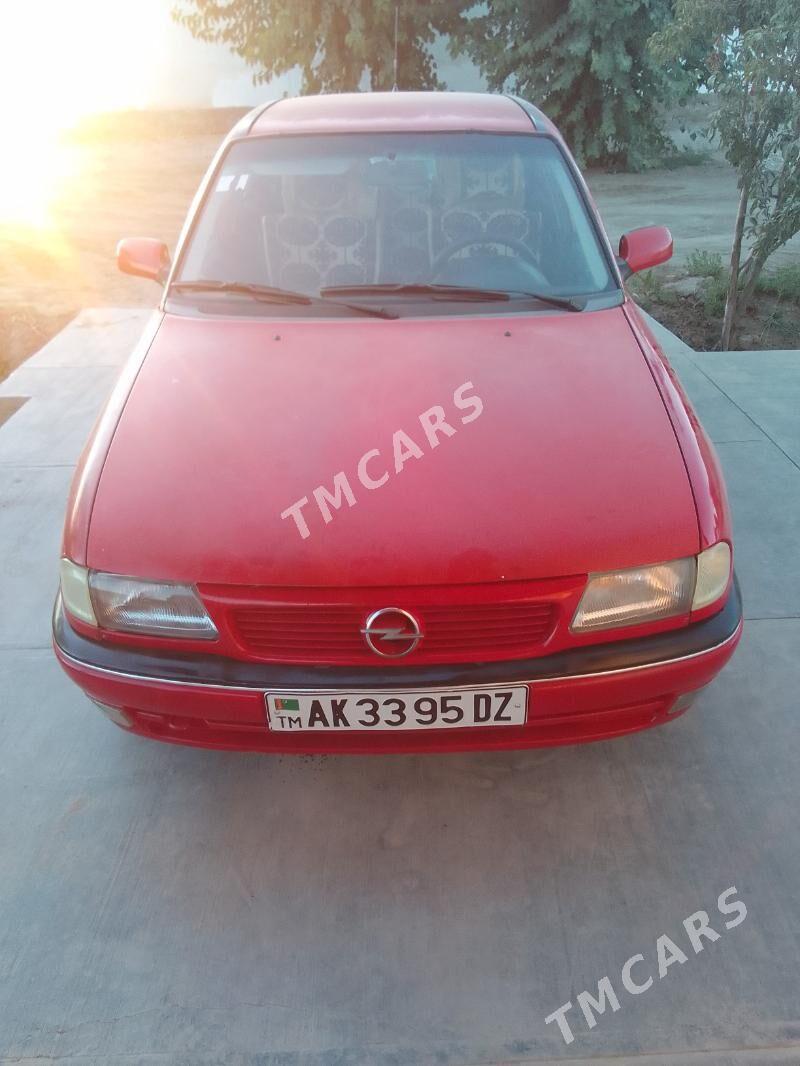 Opel Astra 1996 - 40 000 TMT - Дашогуз - img 3