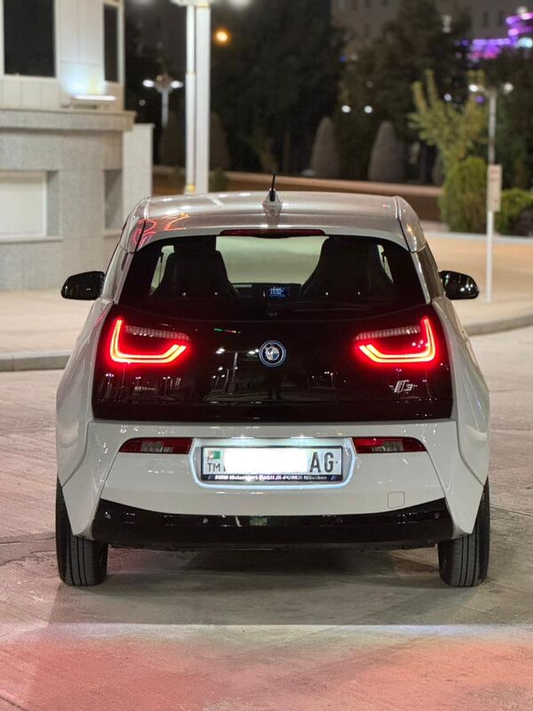 BMW i3 2015 - 550 000 TMT - Aşgabat - img 5