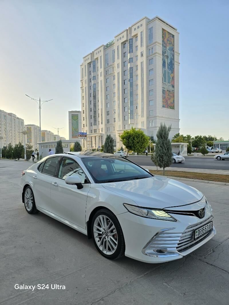 Toyota Camry 2019 - 350 000 TMT - 30 мкр - img 2