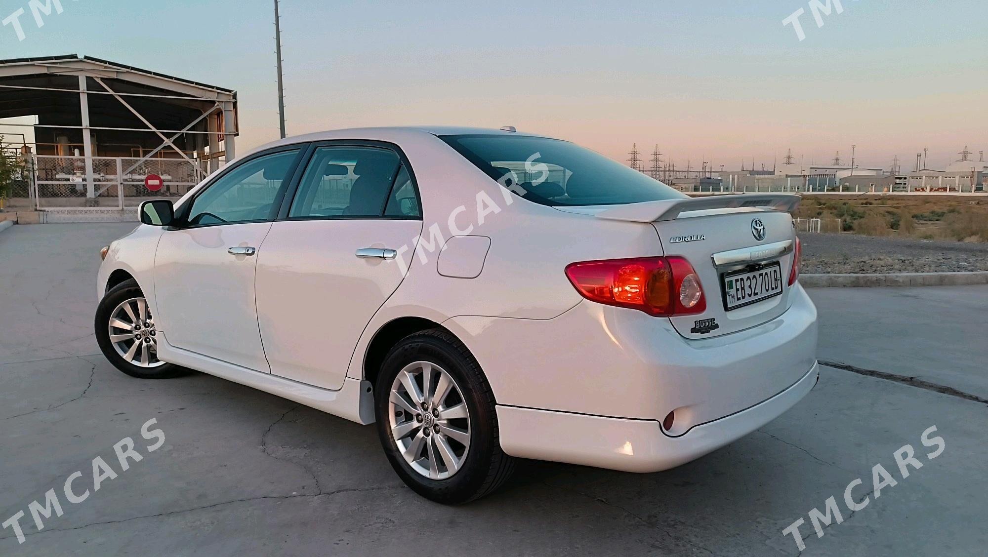 Toyota Corolla 2010 - 145 000 TMT - Туркменабат - img 2