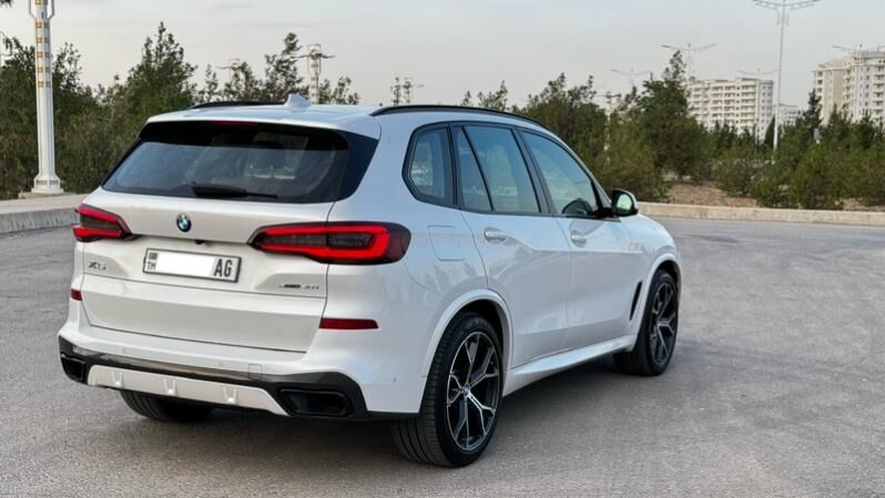 BMW X5 2022 - 1 560 000 TMT - Ашхабад - img 5