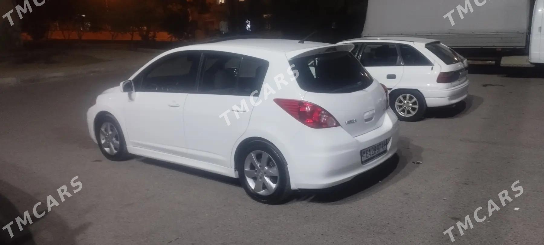 Nissan Versa 2010 - 105 000 TMT - Ашхабад - img 2