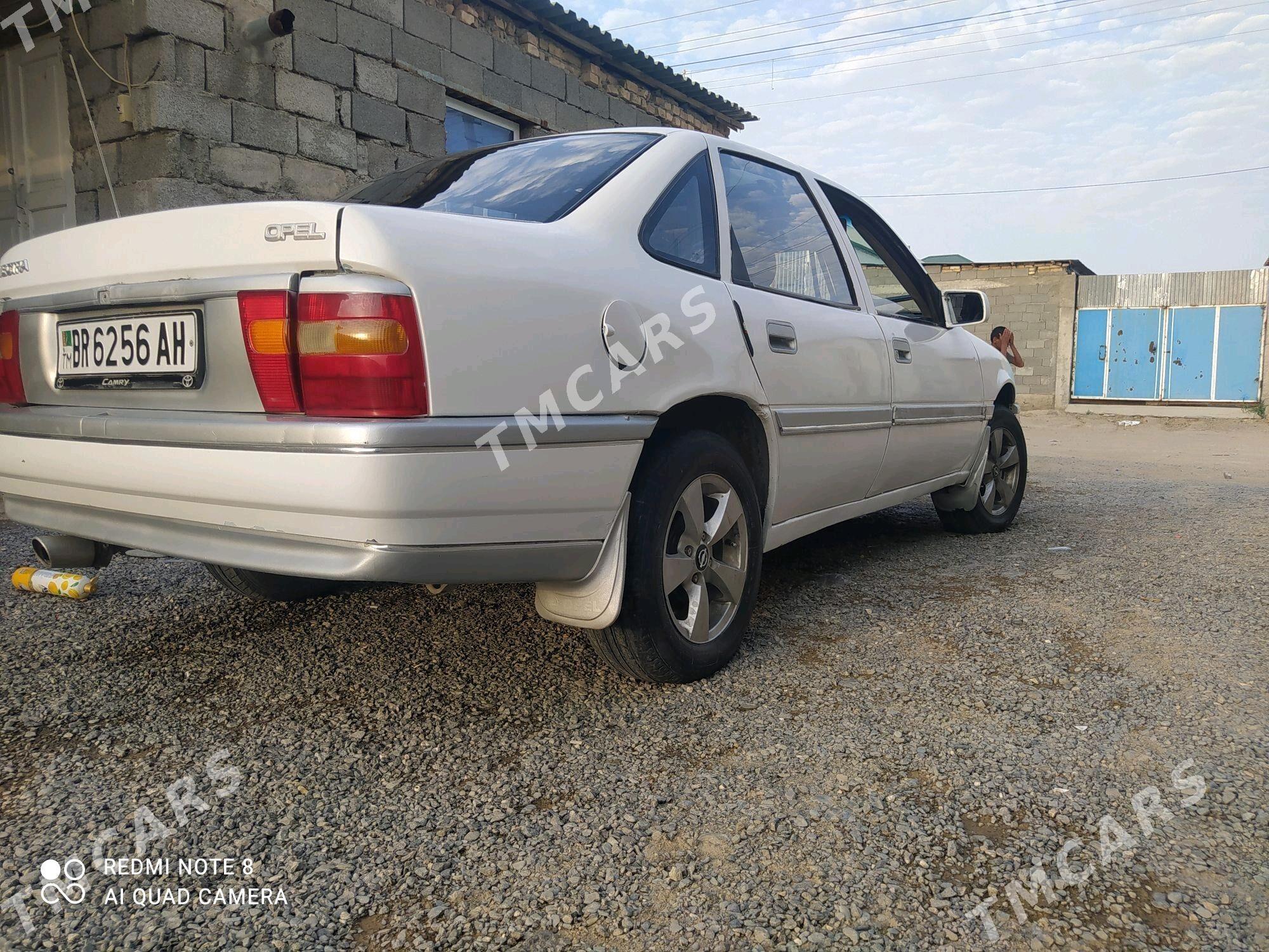 Opel Vectra 1990 - 30 000 TMT - Теджен - img 3