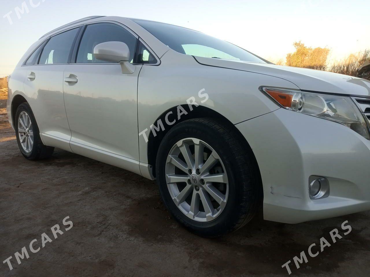 Toyota Venza 2009 - 200 000 TMT - етр. Туркменбаши - img 3