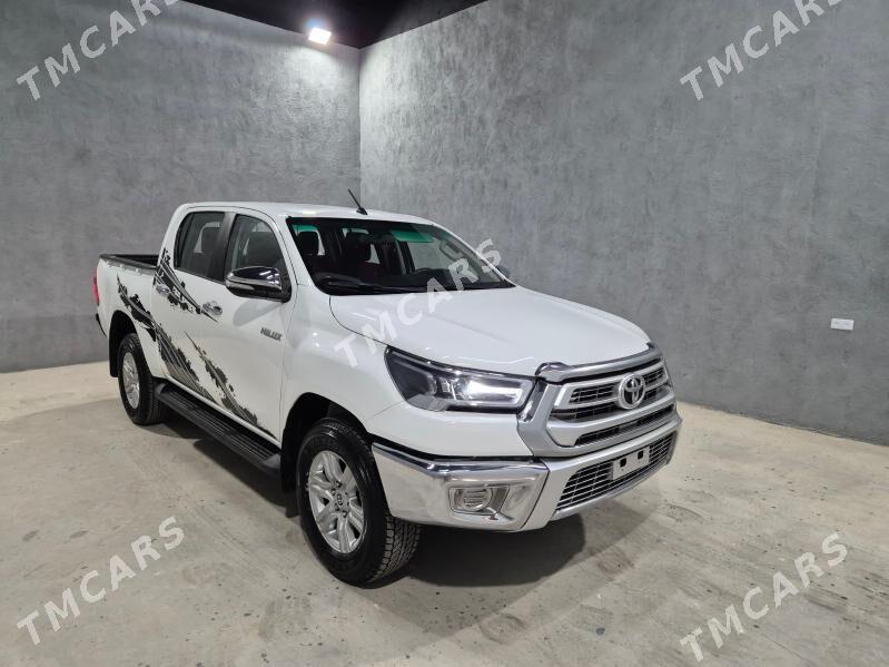 Toyota Hilux 2021 - 552 000 TMT - Aşgabat - img 2