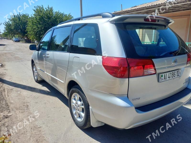 Toyota Sienna 2004 - 190 000 TMT - Daşoguz - img 5