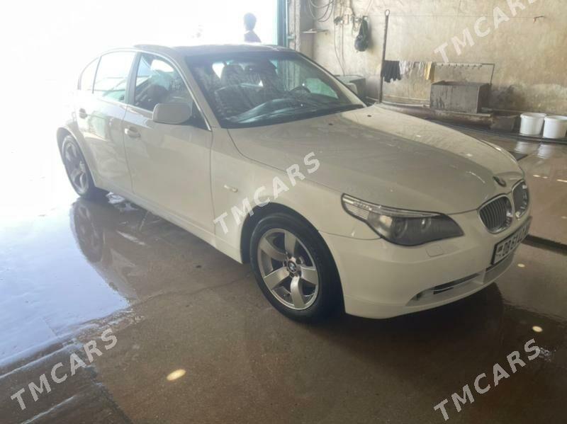 BMW E60 2004 - 115 000 TMT - 11 мкр - img 3