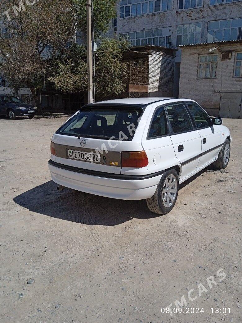 Opel Astra 1995 - 40 000 TMT - Daşoguz - img 3