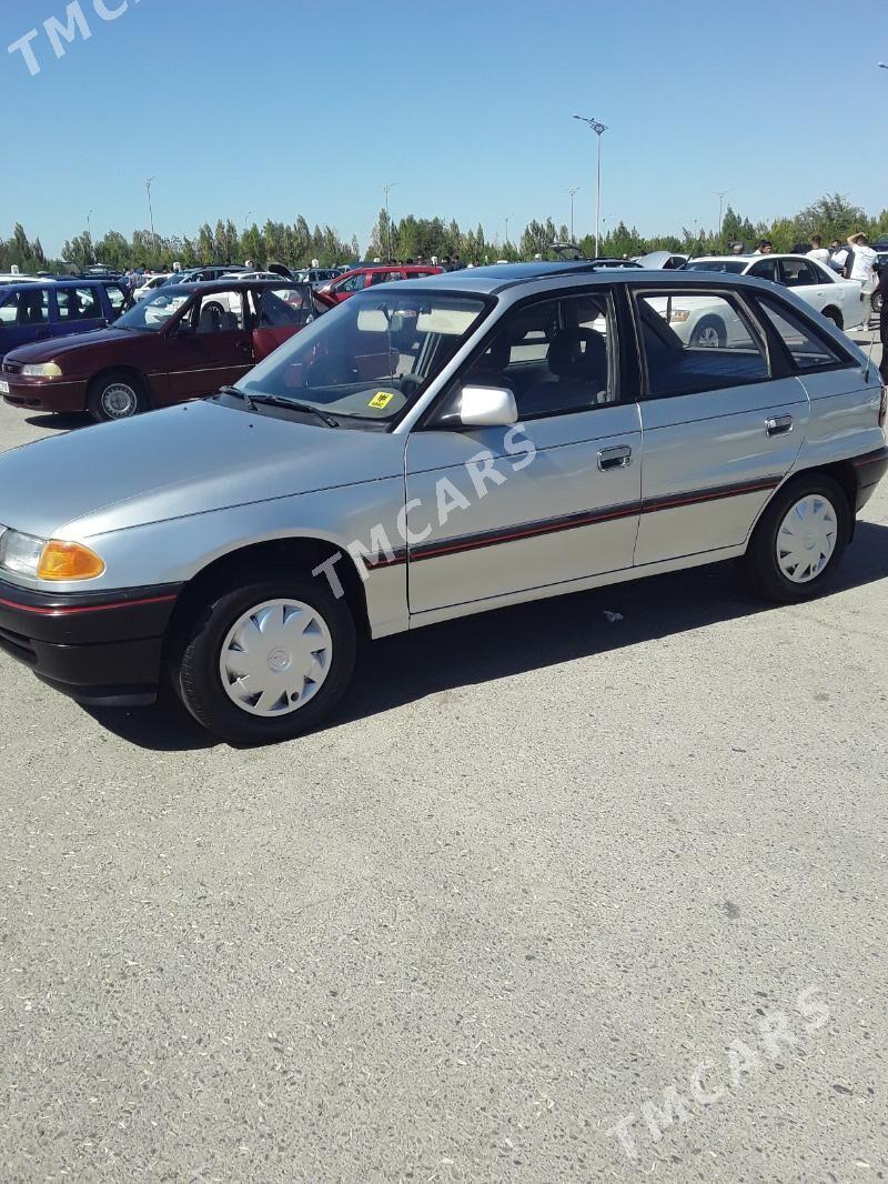 Opel Astra 1993 - 40 000 TMT - Дашогуз - img 5