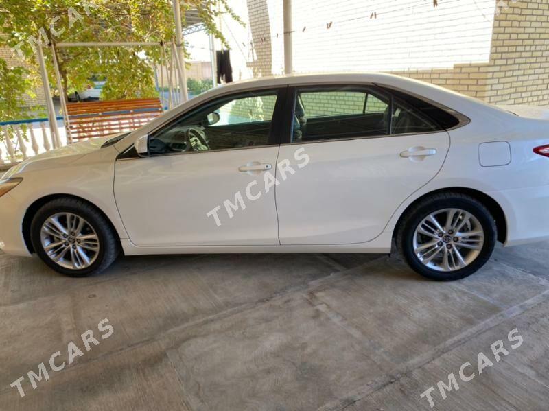 Toyota Camry 2015 - 240 000 TMT - Мары - img 2