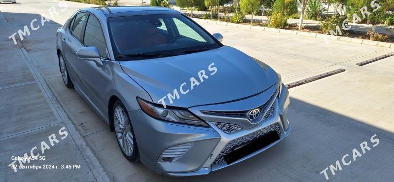 Toyota Camry 2018 - 397 000 TMT - Änew - img 3