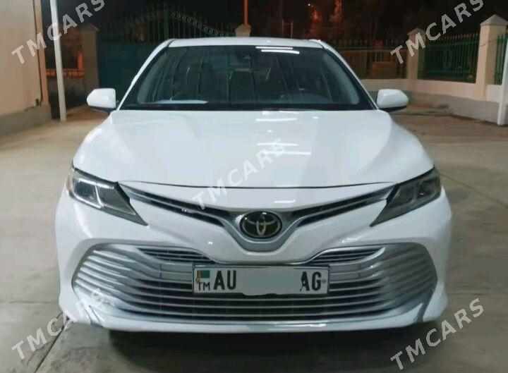 Toyota Camry 2019 - 300 000 TMT - Бекреве - img 3