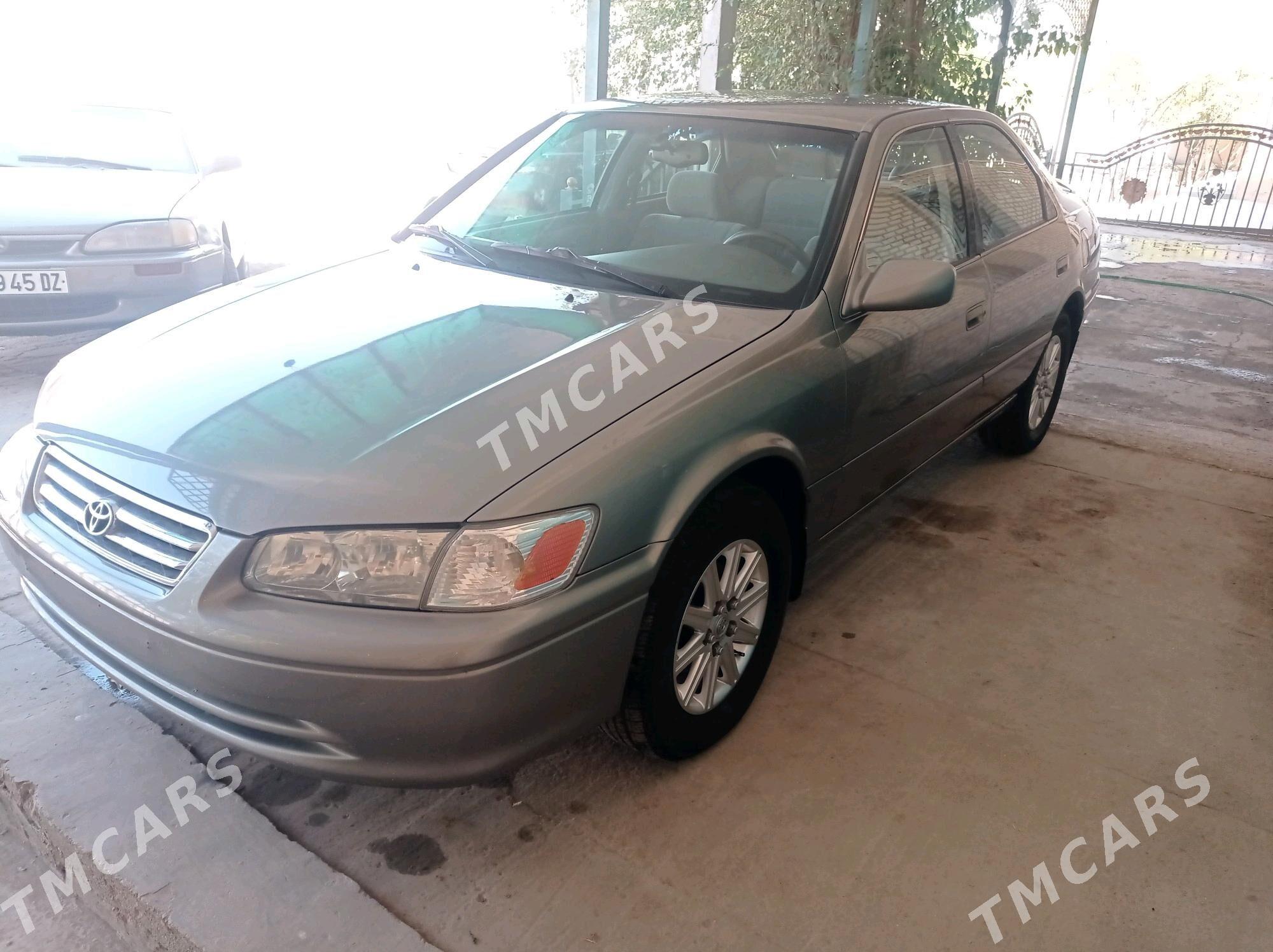 Toyota Camry 2001 - 140 000 TMT - Köneürgenç - img 3