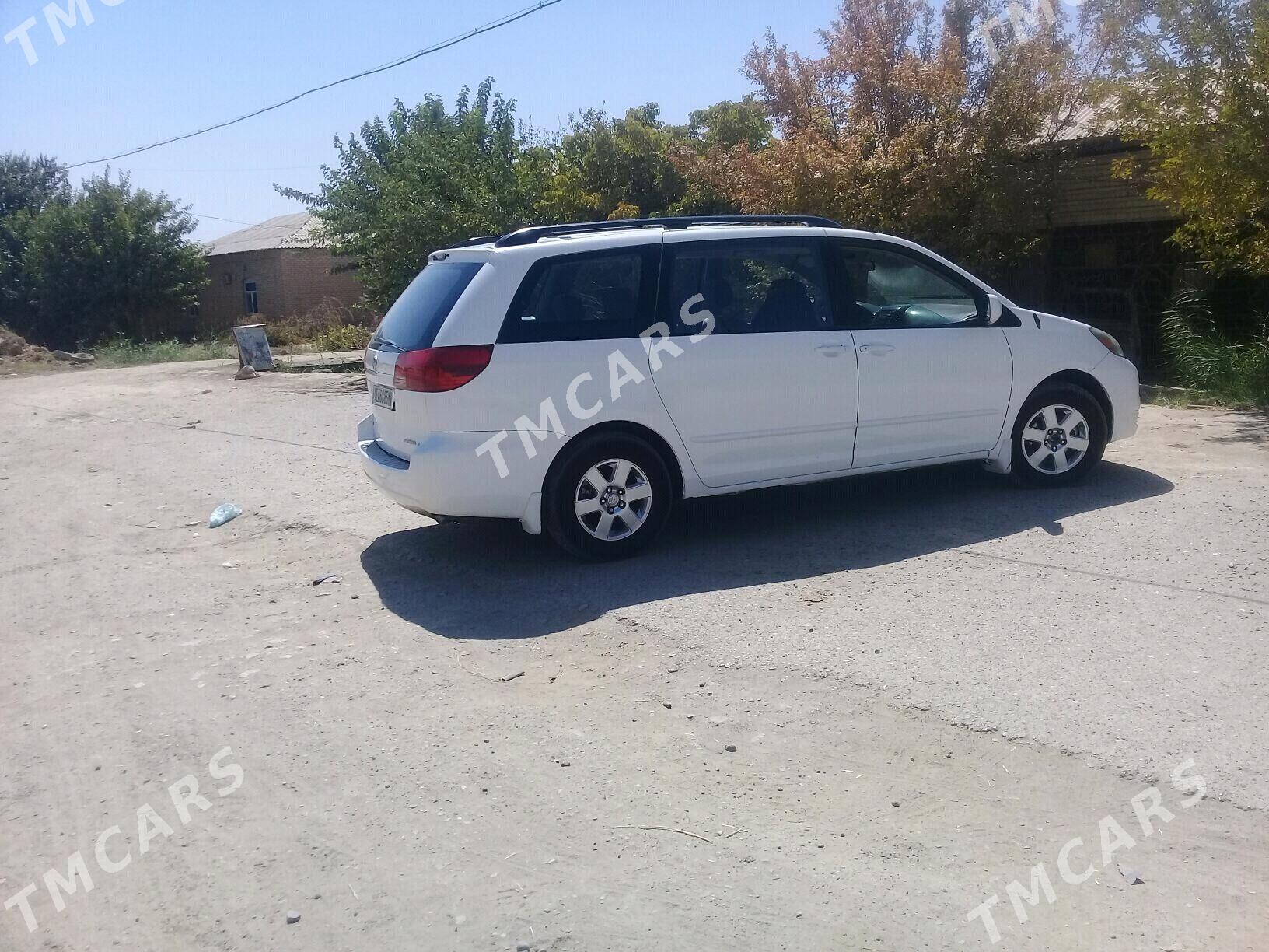 Toyota Sienna 2004 - 152 000 TMT - Сакарчага - img 5