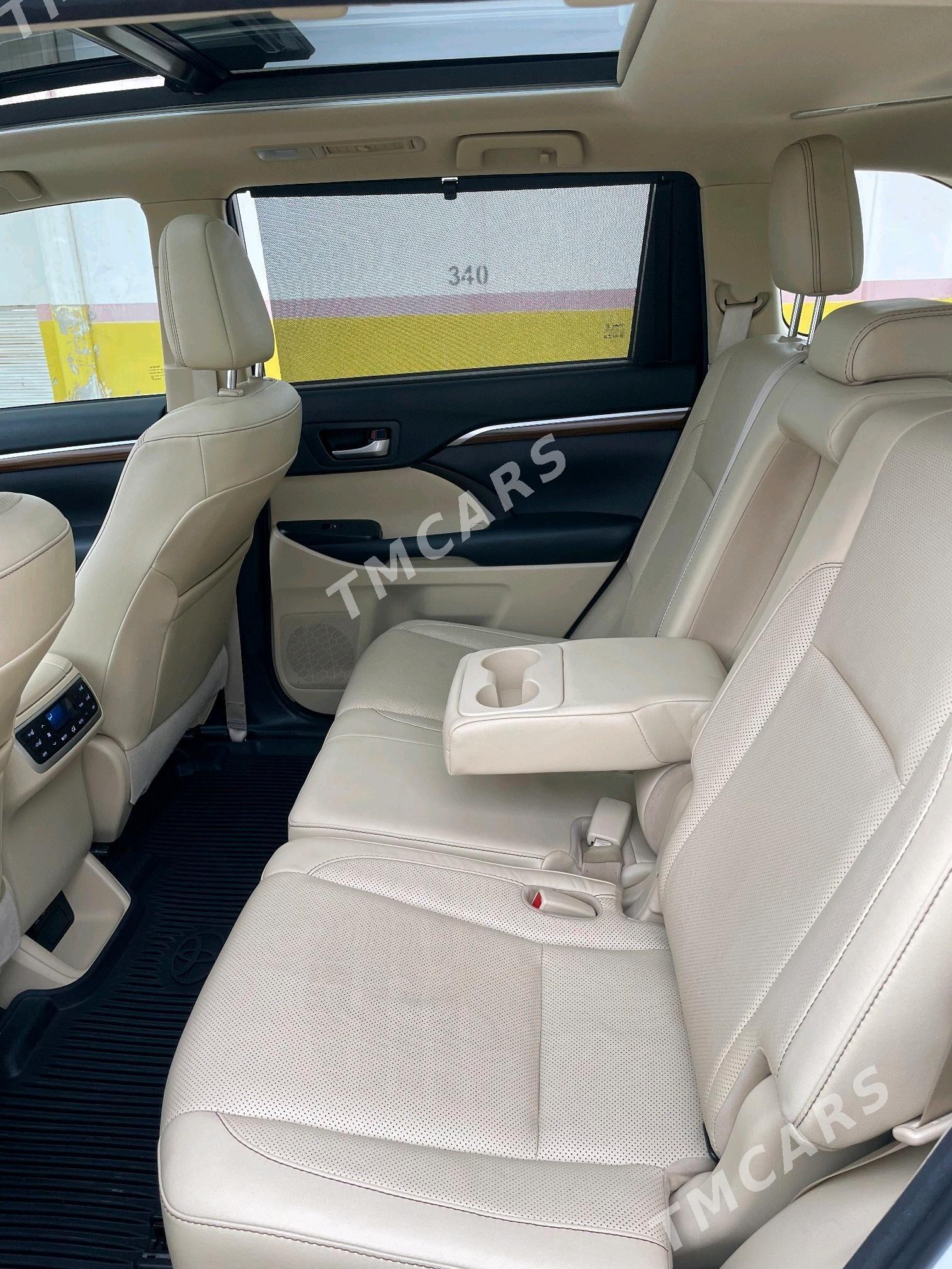 Toyota Highlander 2018 - 630 000 TMT - Aşgabat - img 6