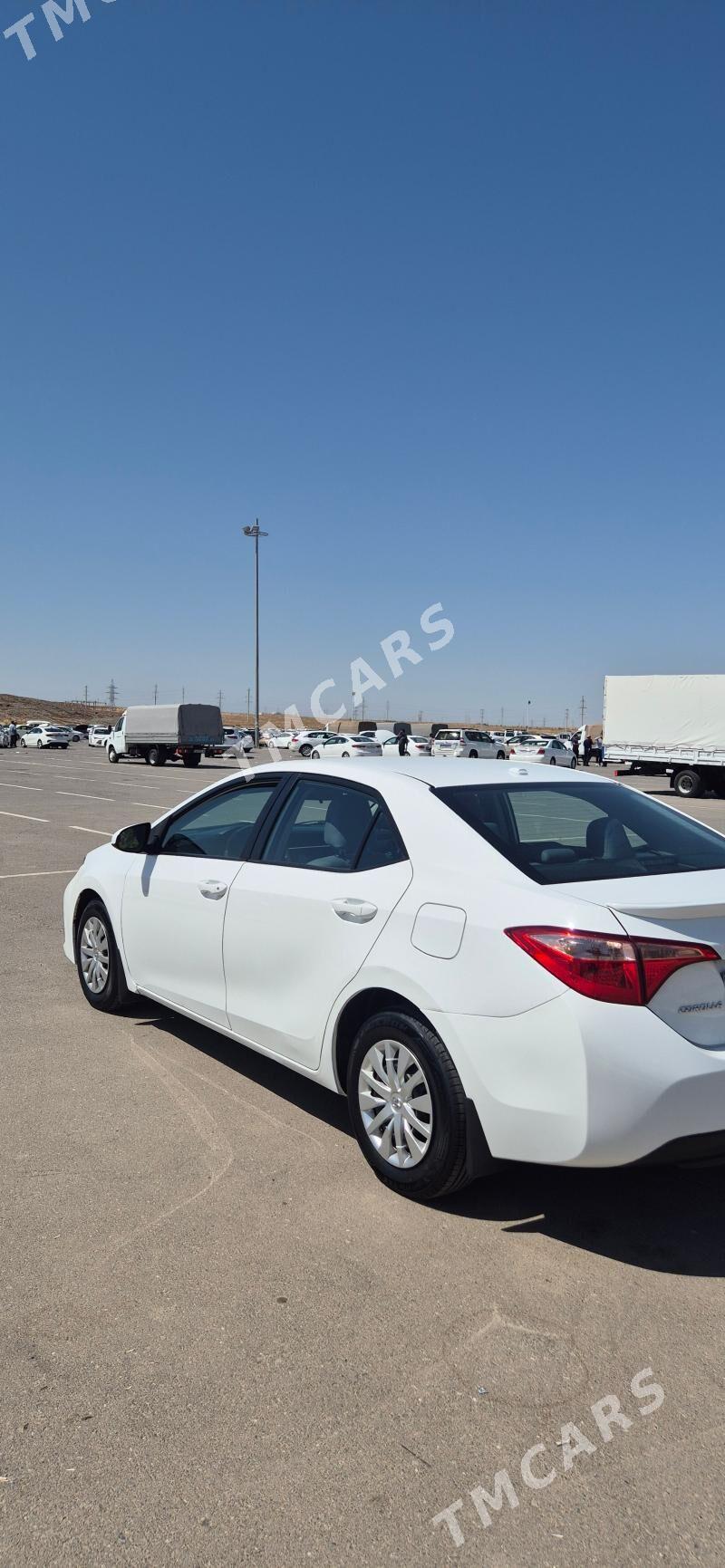 Toyota Corolla 2019 - 195 000 TMT - Aşgabat - img 4