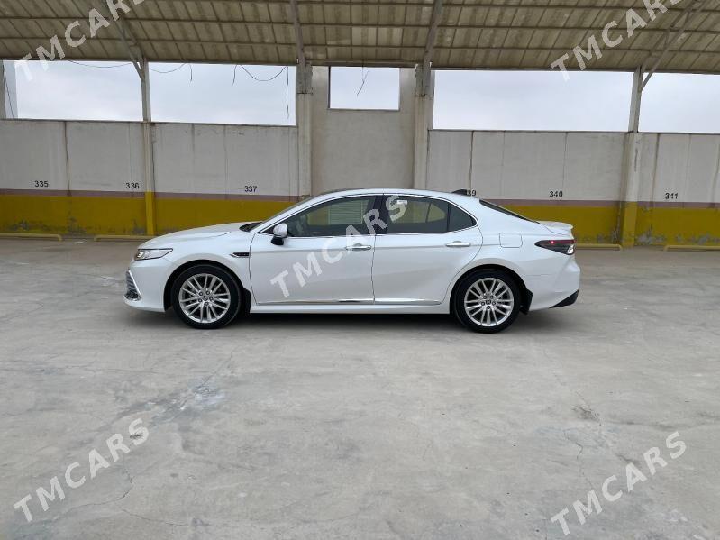 Toyota Camry 2023 - 729 000 TMT - Ашхабад - img 3