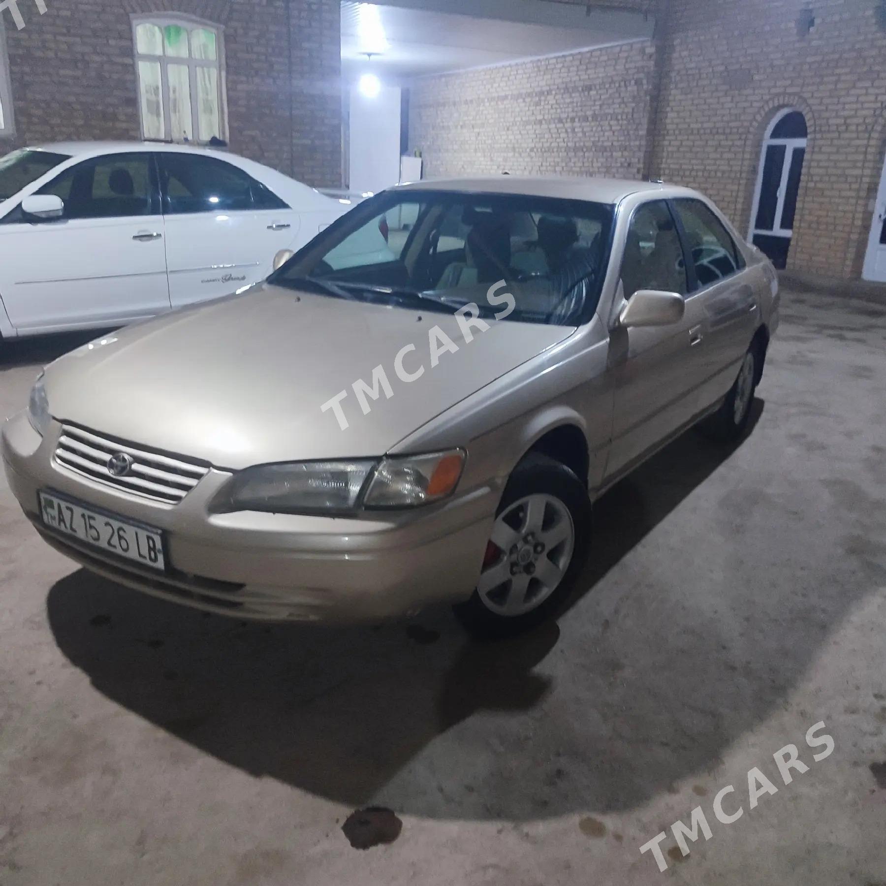 Toyota Camry 1999 - 90 000 TMT - Дянев - img 2