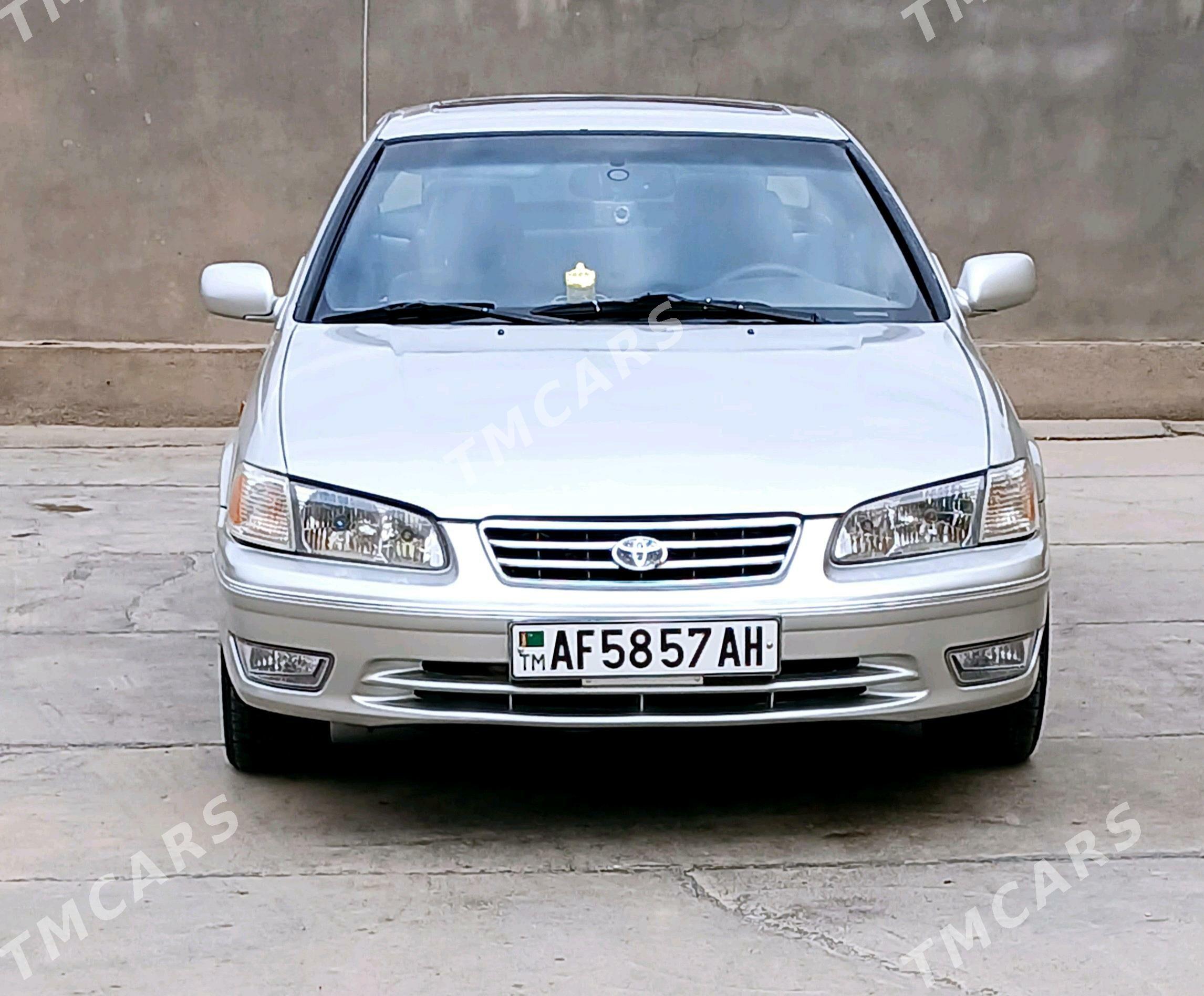 Toyota Camry 1998 - 130 000 TMT - Babadaýhan - img 2