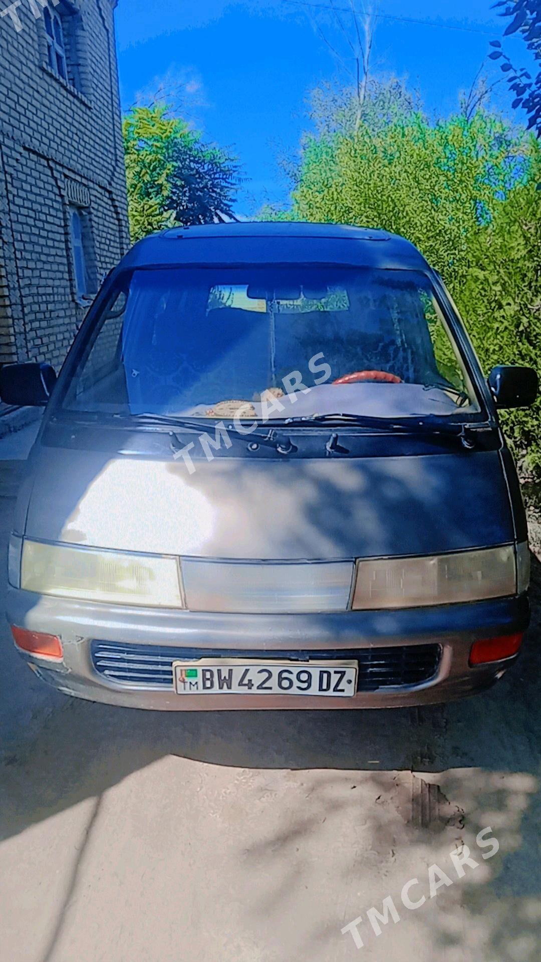 Toyota Town Ace 1993 - 24 000 TMT - Гурбансолтан Едже - img 5