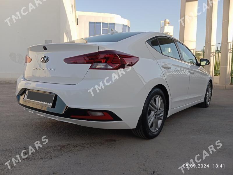 Hyundai Elantra 2019 - 179 000 TMT - Aşgabat - img 3