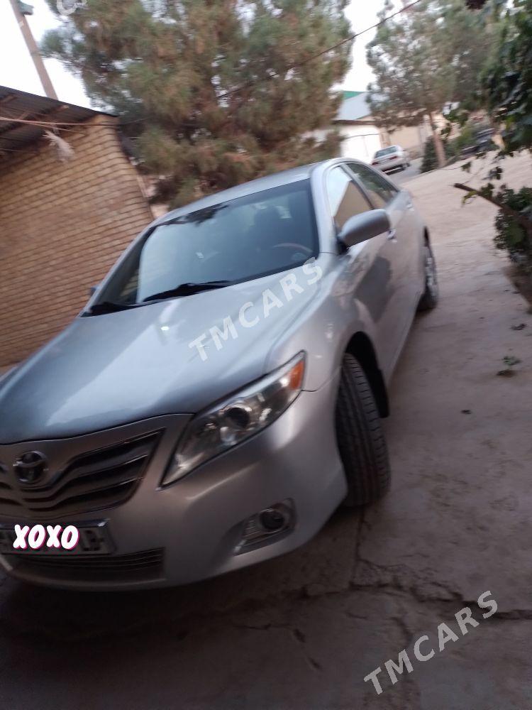 Toyota Camry 2011 - 170 000 TMT - Halaç - img 4