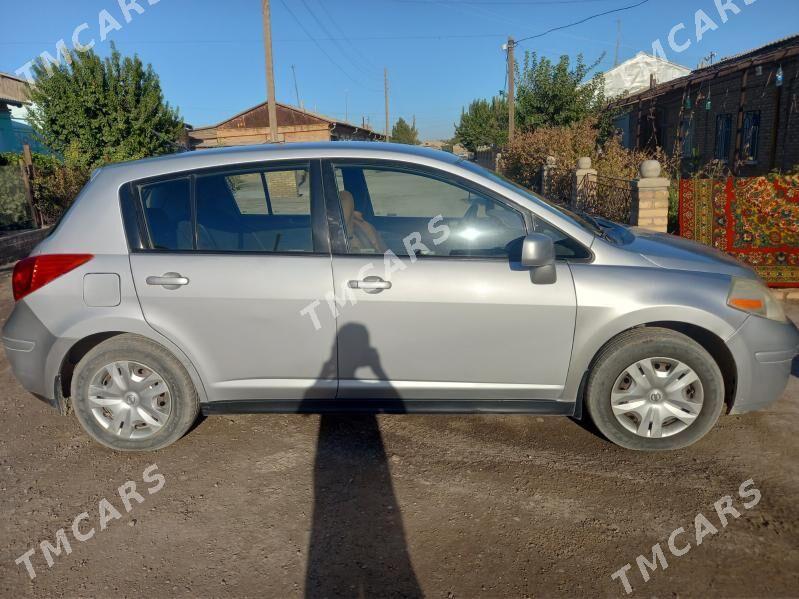 Nissan Versa 2010 - 75 000 TMT - Керки - img 5