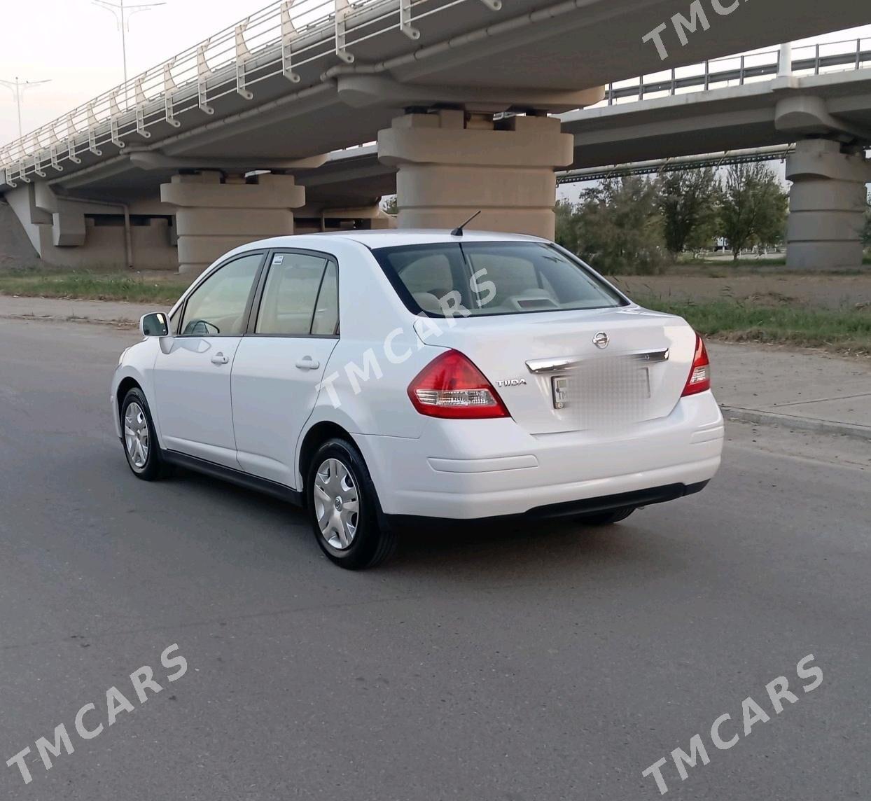 Nissan Tiida 2012 - 146 000 TMT - Шор дача - img 3