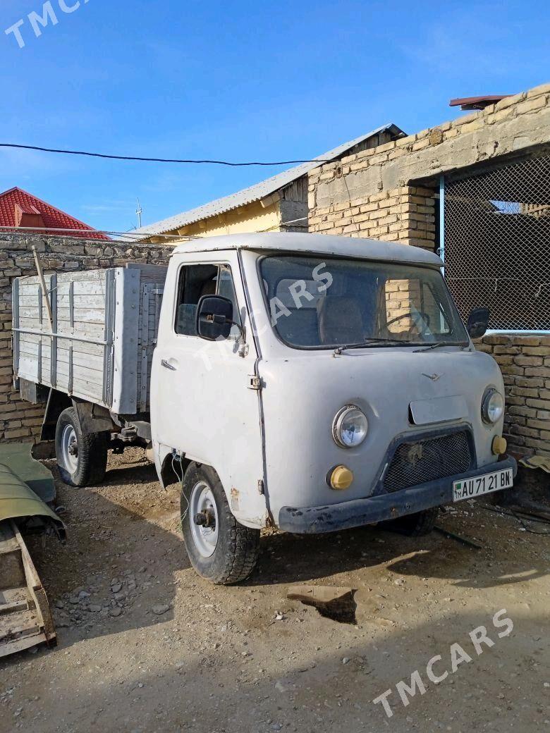 UAZ 452 1984 - 43 000 TMT - Balkanabat - img 3