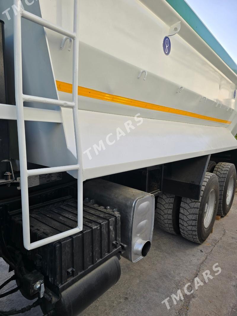 Ford Cargo 3535D 2014 - 600 000 TMT - Бузмеин - img 3