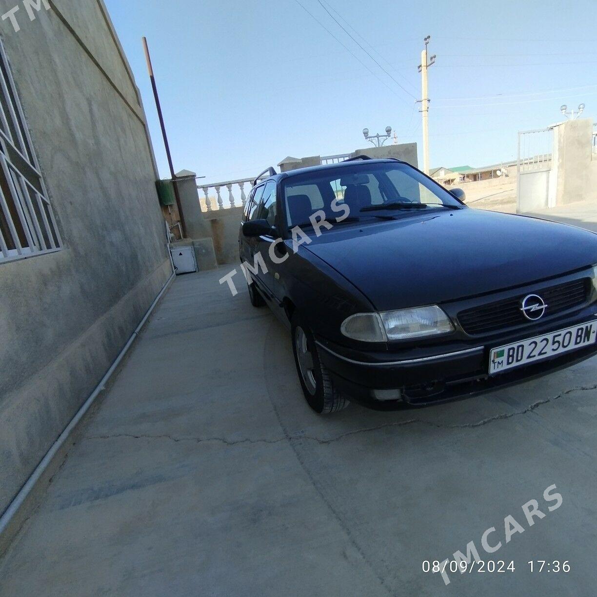 Opel Astra 1996 - 40 000 TMT - Gyzylarbat - img 5