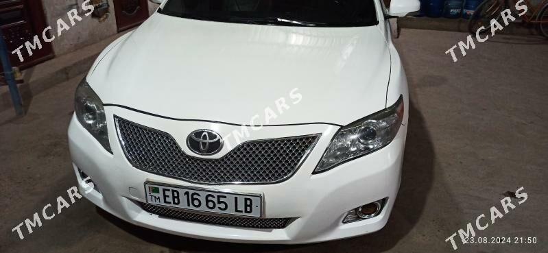 Toyota Camry 2008 - 105 000 TMT - Дянев - img 3