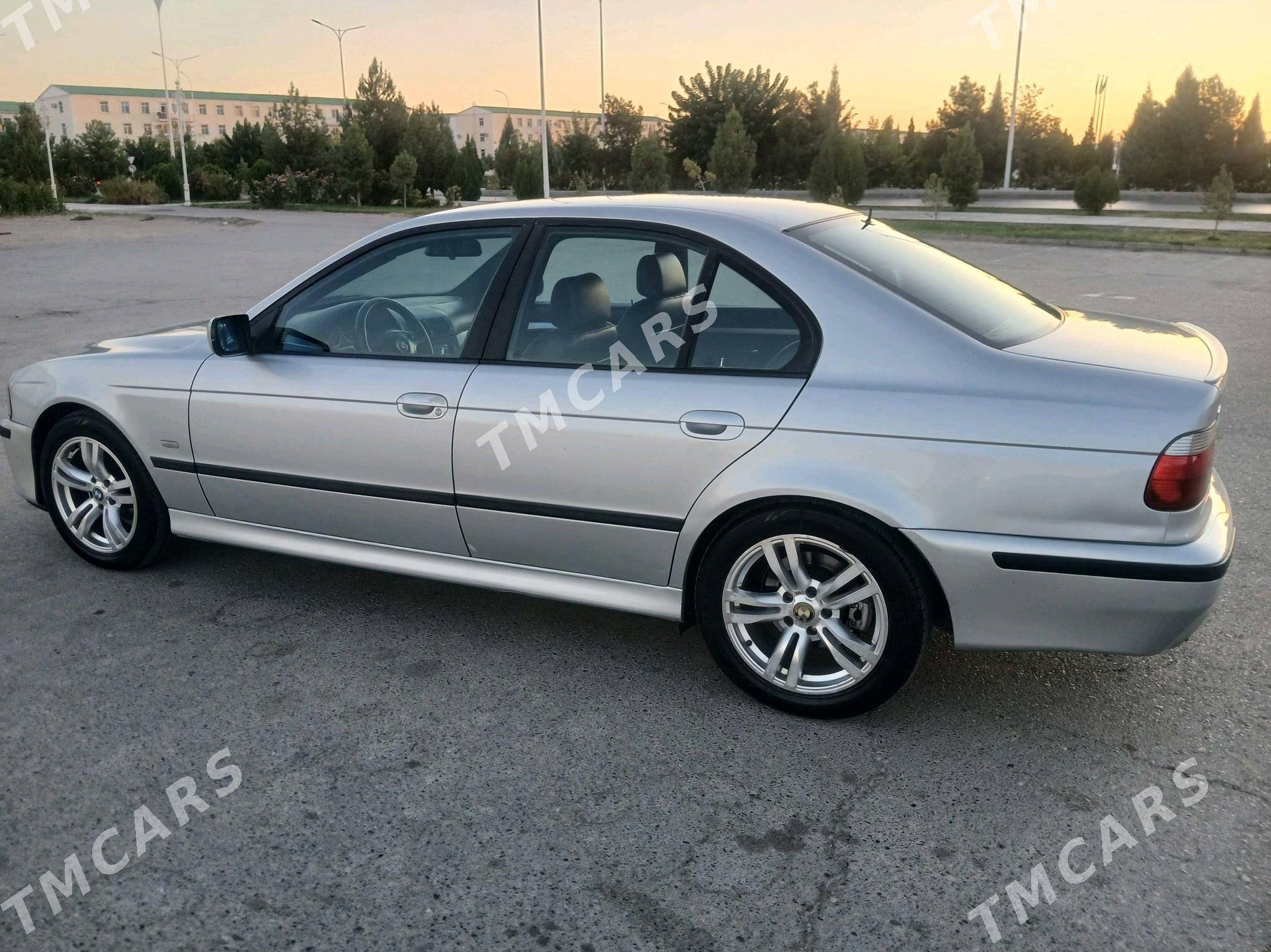 BMW E39 2003 - 95 000 TMT - Туркменабат - img 8