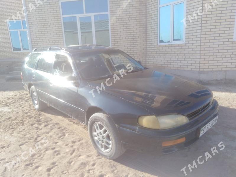 Toyota Camry 1994 - 35 000 TMT - Мары - img 5