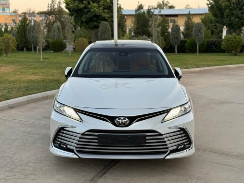 Toyota Camry 2023 - 670 000 TMT - Aşgabat - img 3