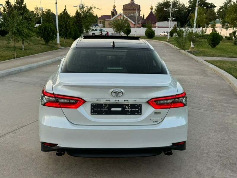 Toyota Camry 2023 - 670 000 TMT - Aşgabat - img 5